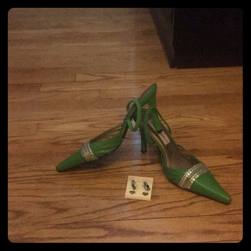 Shoes with earrings